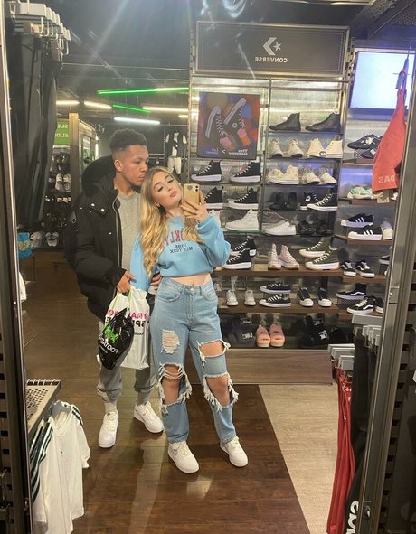 Alex Estelle hd star picture