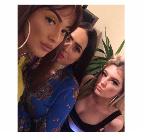 Bobbie Cook nude actress image