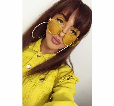 Bobbie Cook model perfect gallery