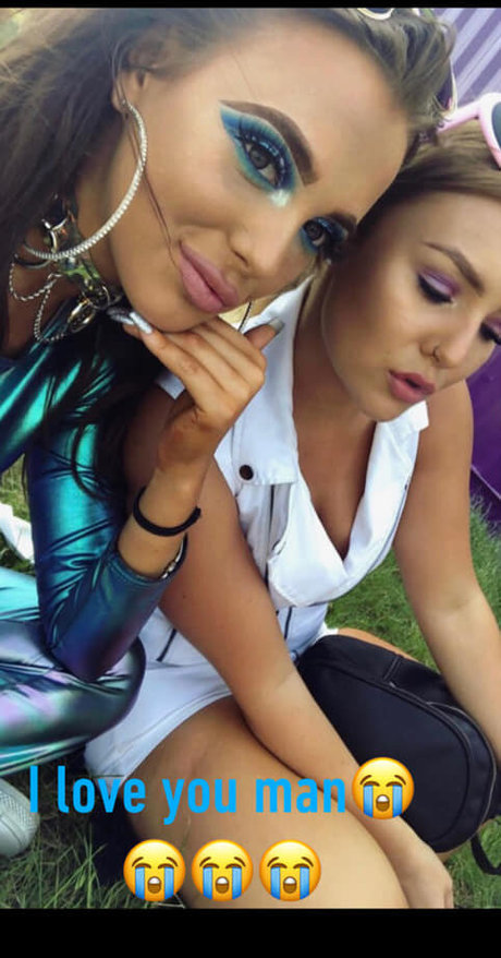 Bobbie Cook model high quality pic