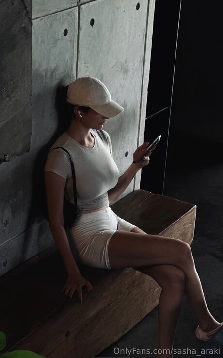 sasha araki top actress galleries