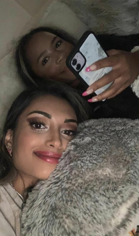 Zia Natasha Lehman star nudes image