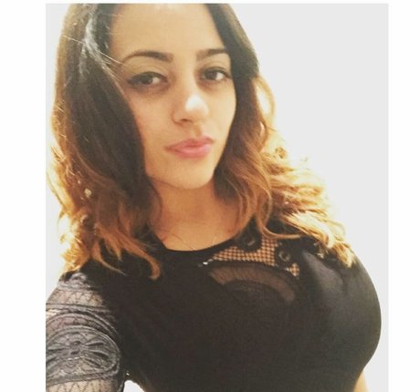 Maria Sharrad erotic star galleries