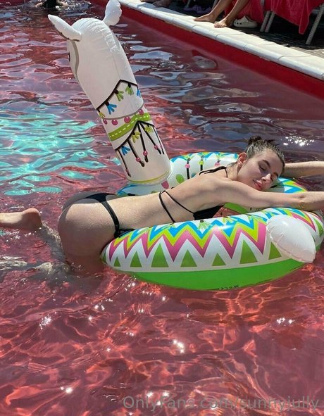 sunnyjully beautiful actress archive