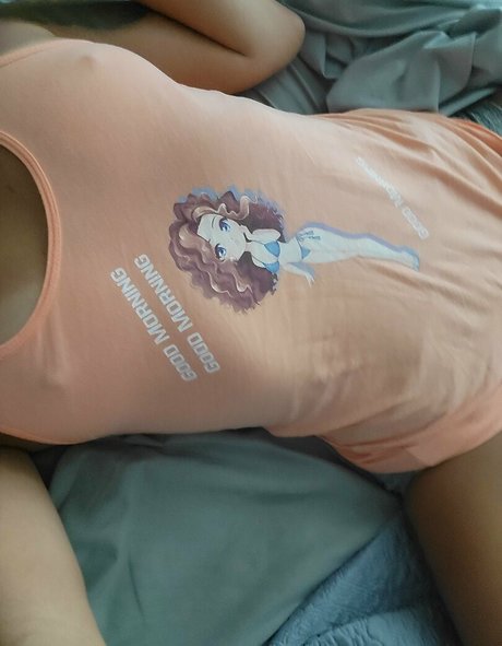 nellebeachgirl star sex pics