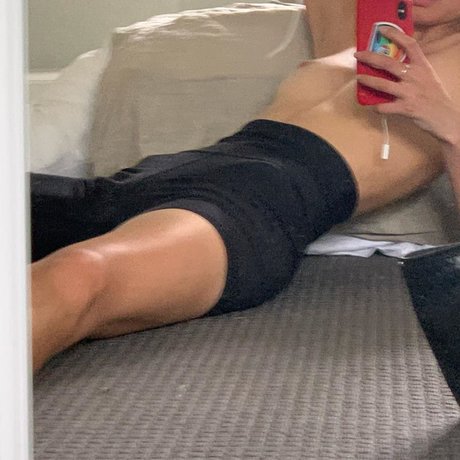 naked trans onlyfans nude image