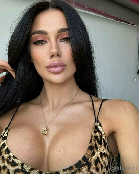 lilkristi model free pics