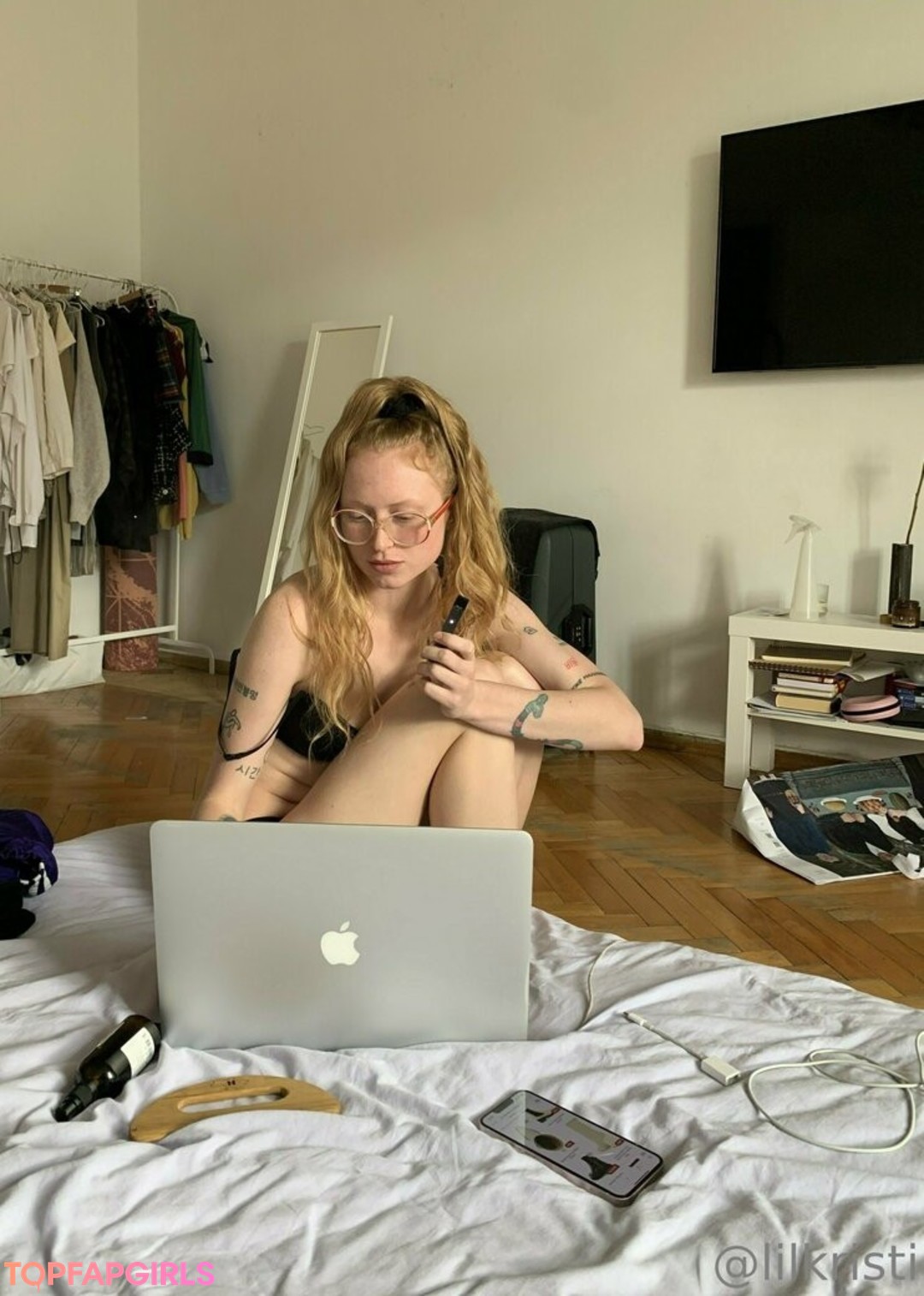 lilkristi nudes actress img