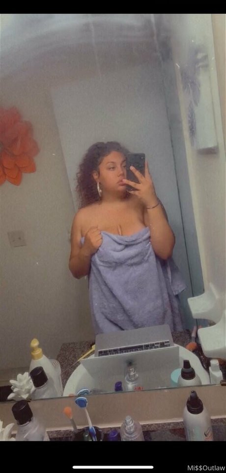 missoutlawakaladyk model art pic