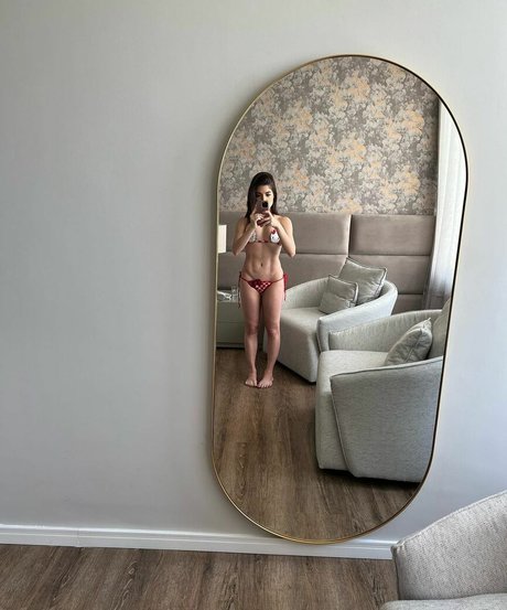 GKay model xxx archive