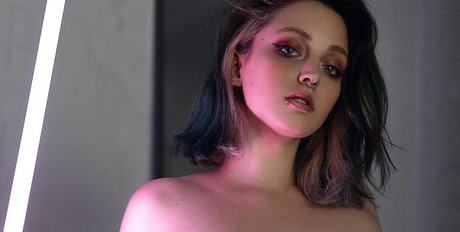 AbyssSg pornstar adult pic