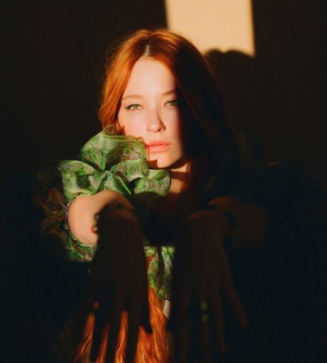 Haley Bennett nudes pornstar pics