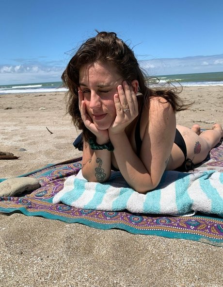 phoenixfortay pornstar hd picture