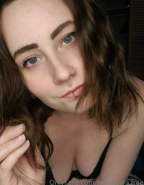 lynn myra free sexy actress images