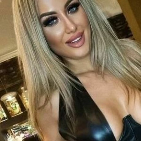 Milenka model exclusive images