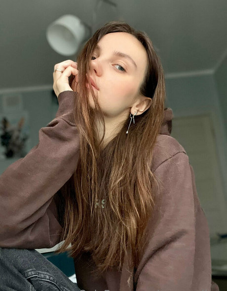 youngy lizzy model best photo