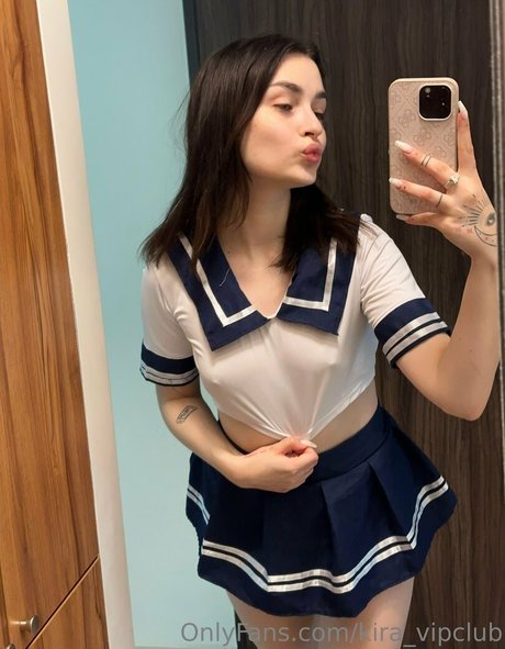 kira vipclub Profile pic