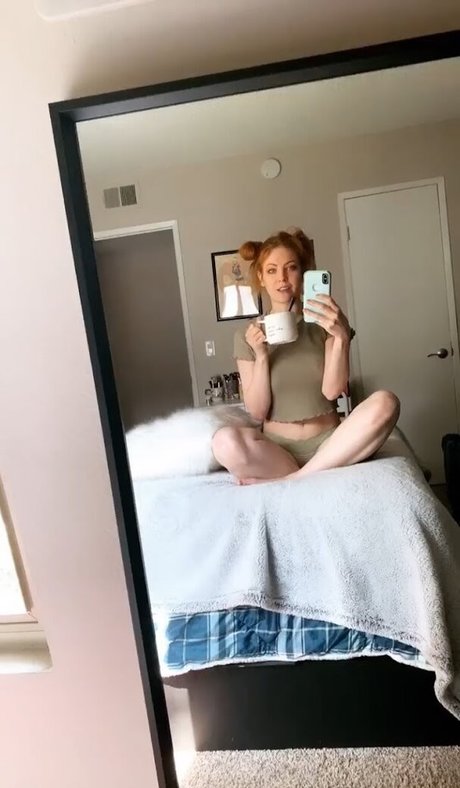 MaidMight pornstar exclusive image