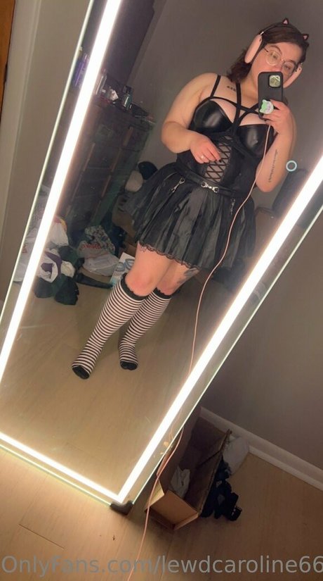 bugpussy666 nude pornstar img