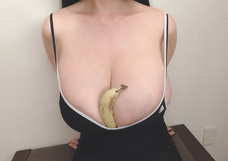 blonde yoga onlyfans art porn archive