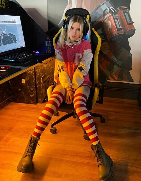 Vikneska pornstar hd galleries