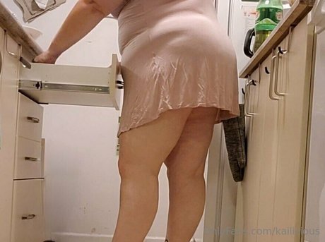 kailicious pornstar nude photos