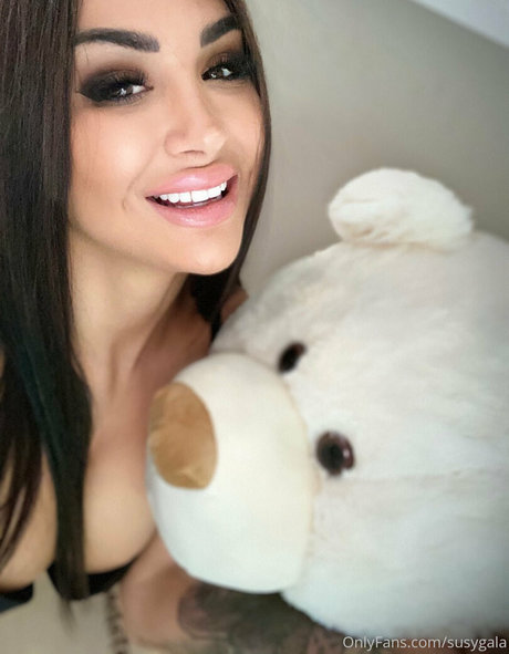 Susygala top star images