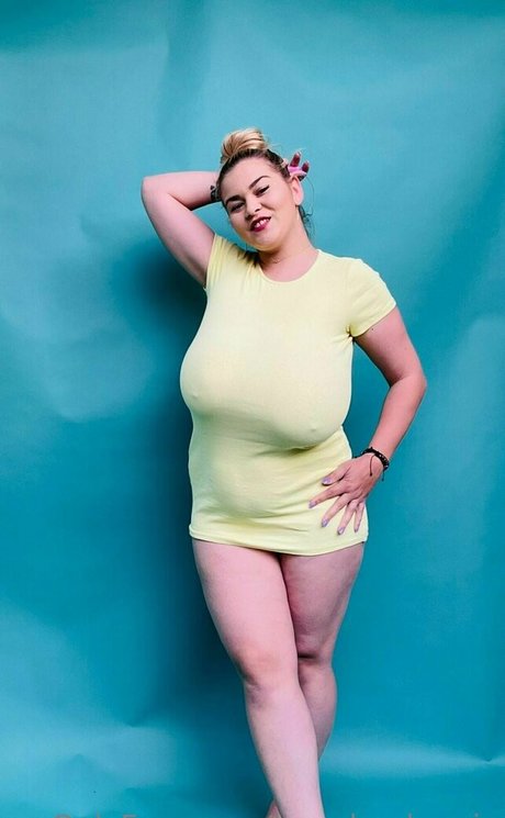 cum on glasses onlyfans top images