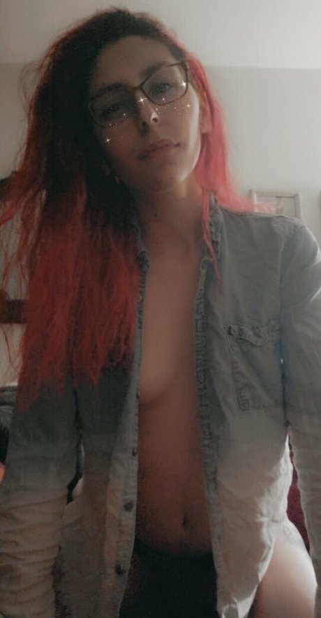 littleeevee66 model exclusive photo