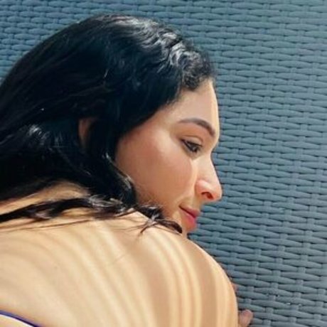 leannis kitty exclusive model img