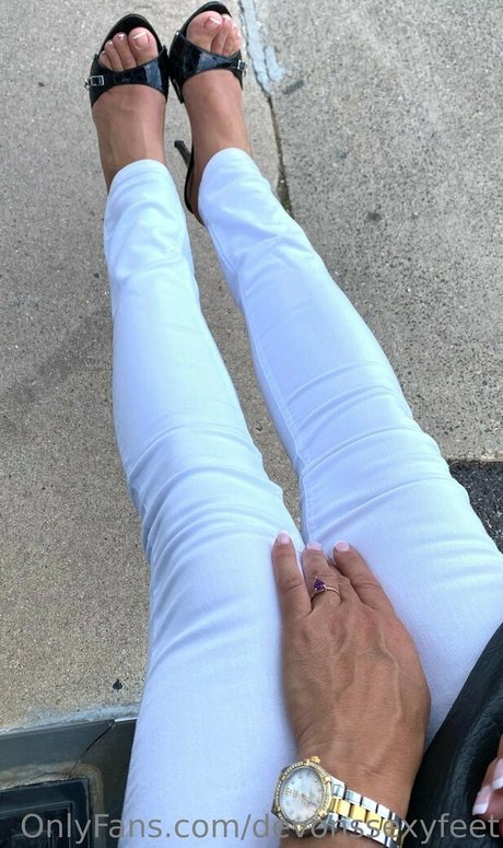 pawg girls onlyfans top archive