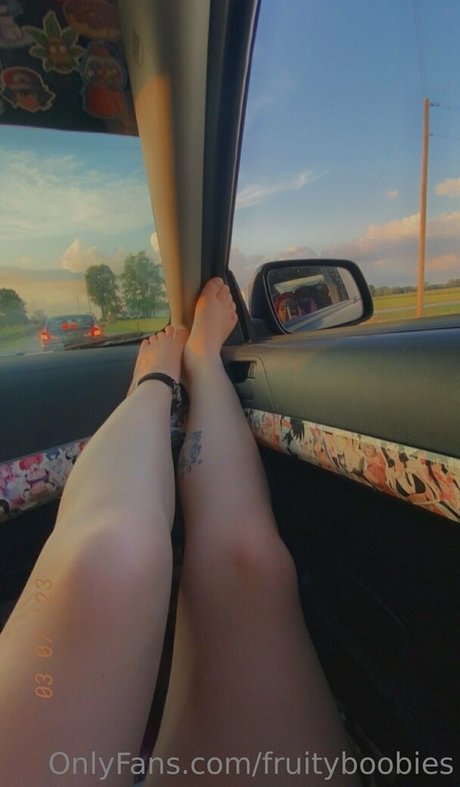 fruityboobies model hot photos