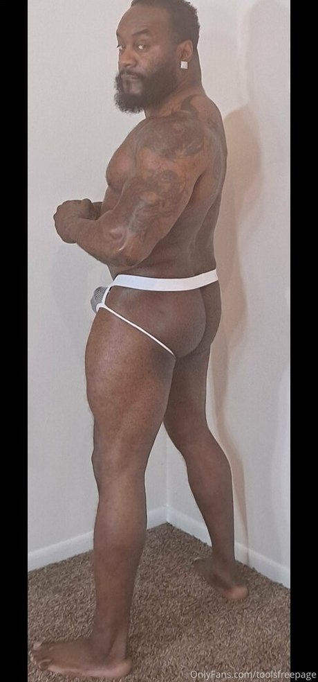 daddy gay onlyfans free naked pic