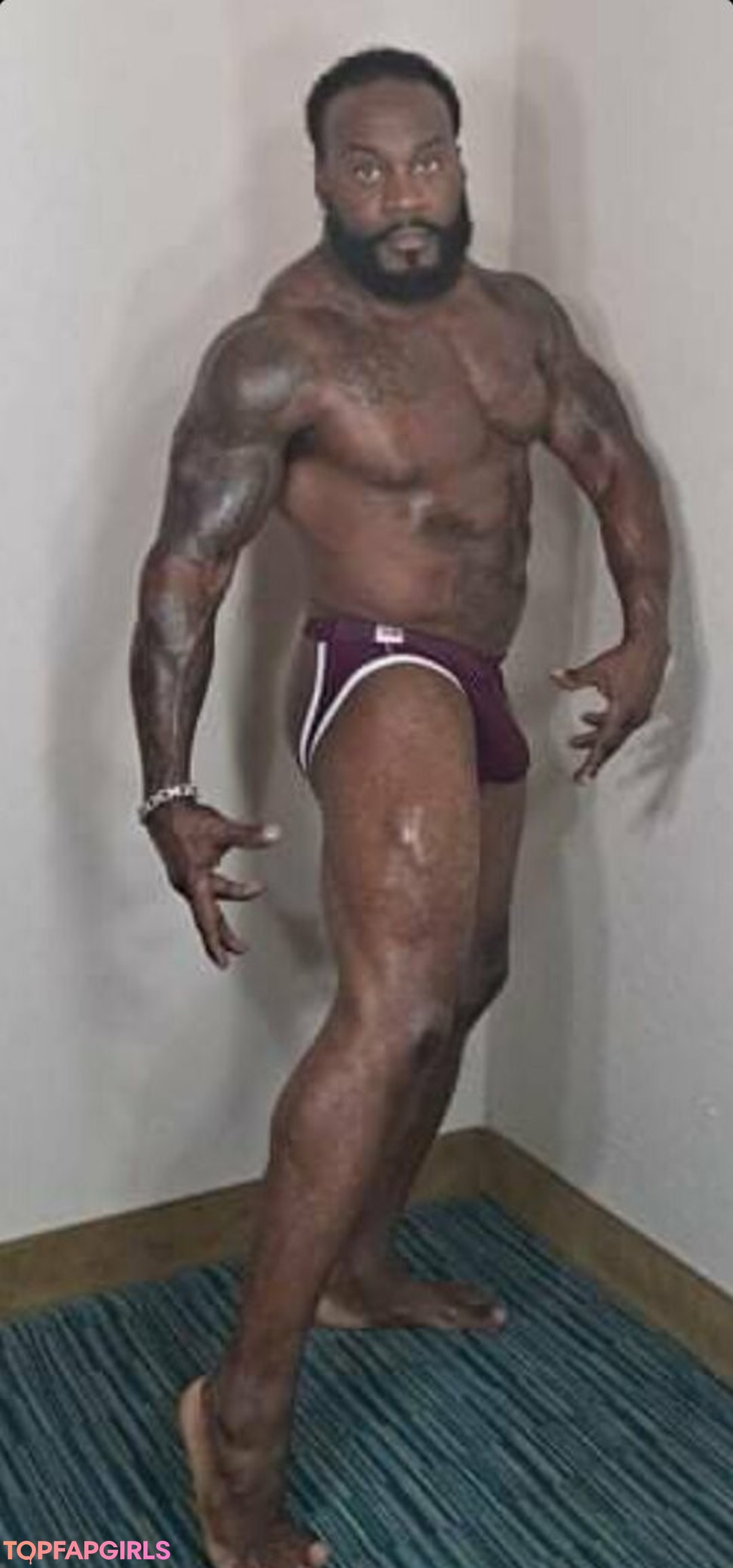 fat black onlyfans hd image