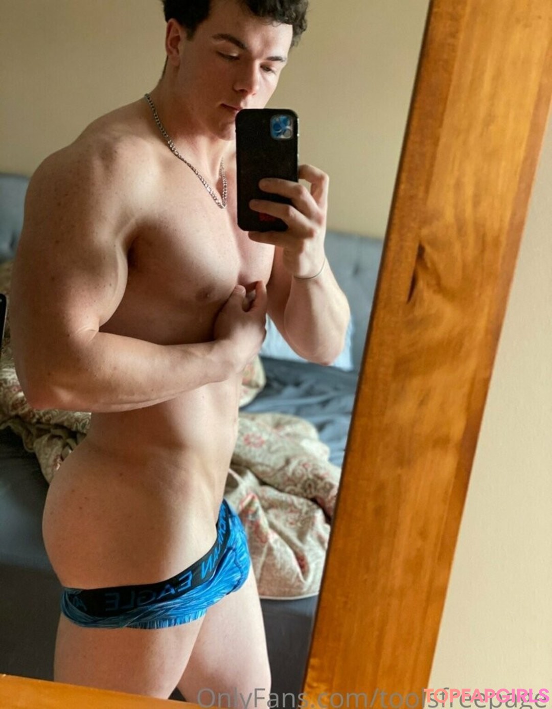 toolsfreepage sex model photo