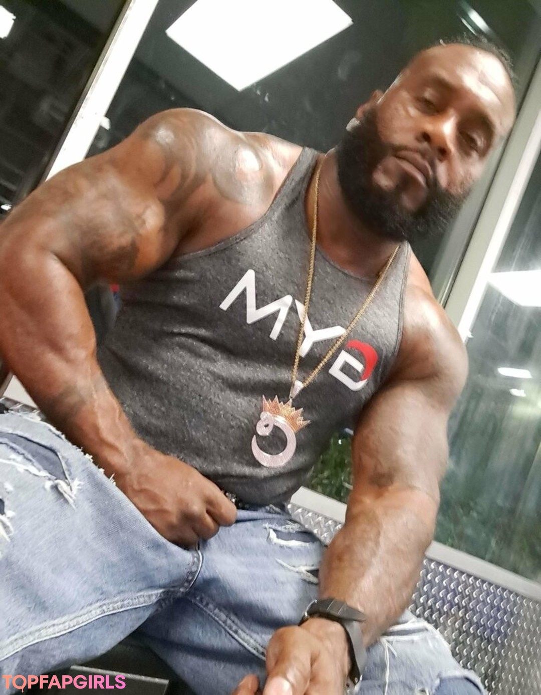 toolsfreepage model nudes pics