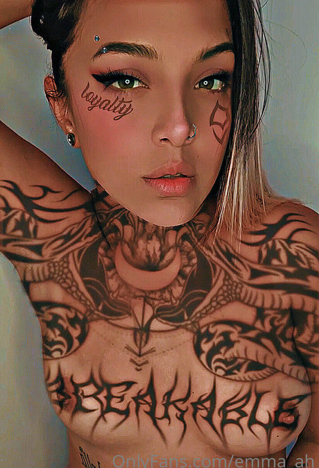 emma ah model erotic pics