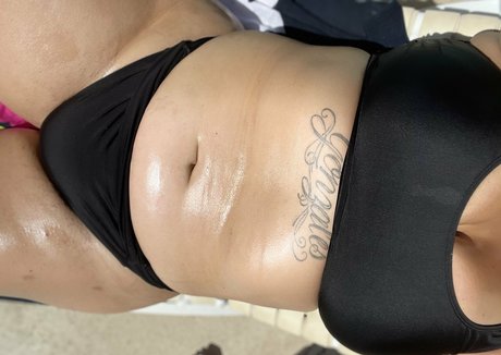 shesabigone pretty pornstar pictures