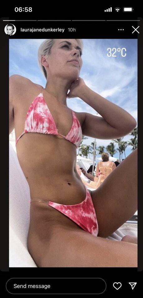 Laura Jane Dunkerley nude model photo