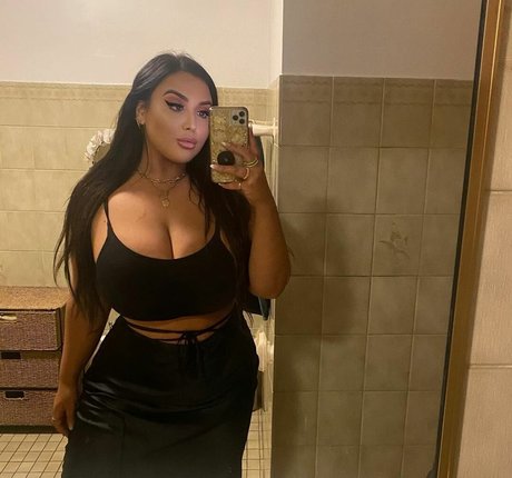 Maria Luisa model sexy pictures