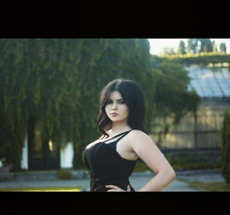 pretty ebony onlyfans naked pictures