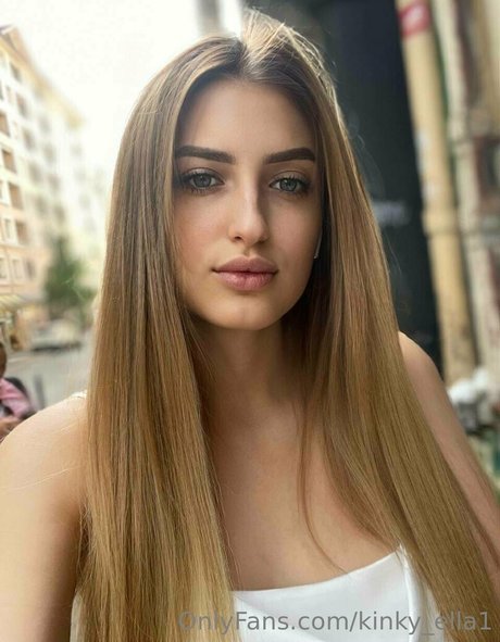 kinky ella1 model hd img