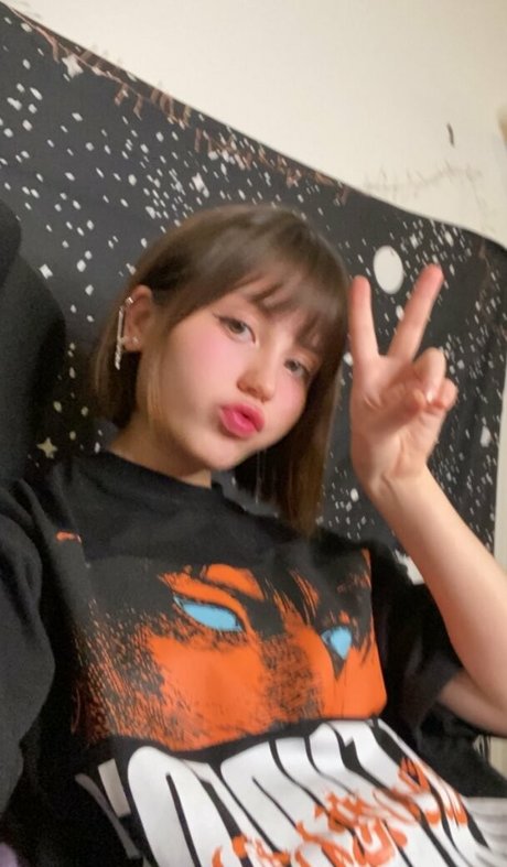 big tits cum onlyfans xxx images