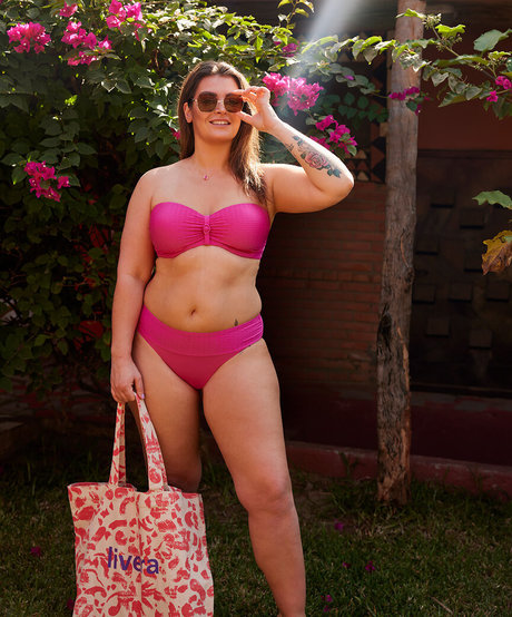 Miljuschka model adult image