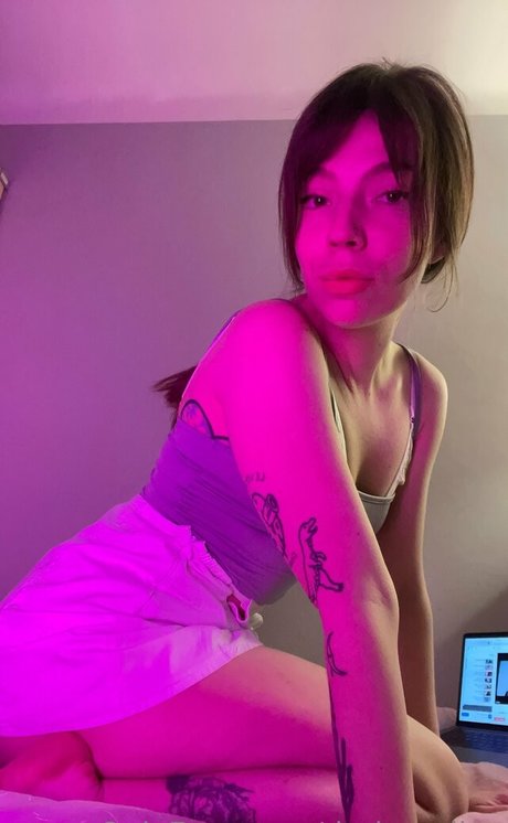 lola royce perfect actress pic