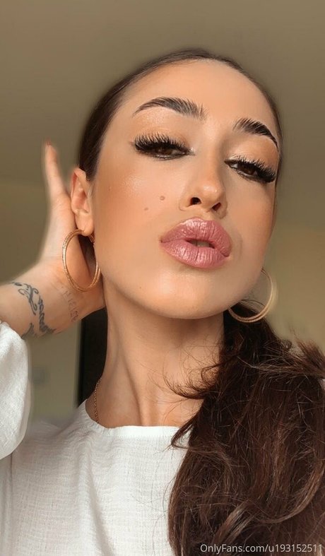 models onlyfans beautiful nude photo