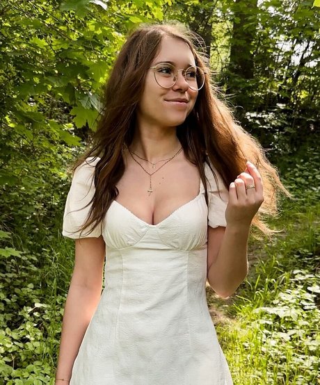 Anna Kauer exclusive pornstar images