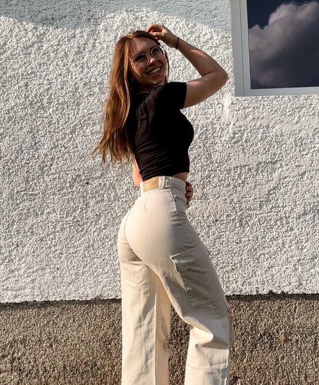 Anna Kauer exclusive pornstar image