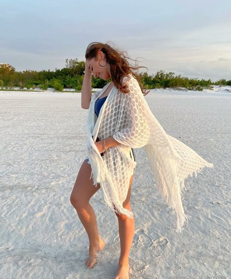 Felicia Hofner pornstar art photo