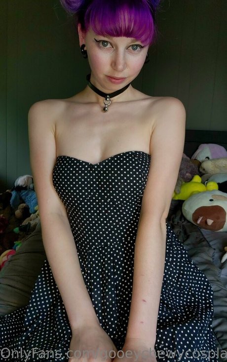 gooeychewycosplay naked pornstar pictures